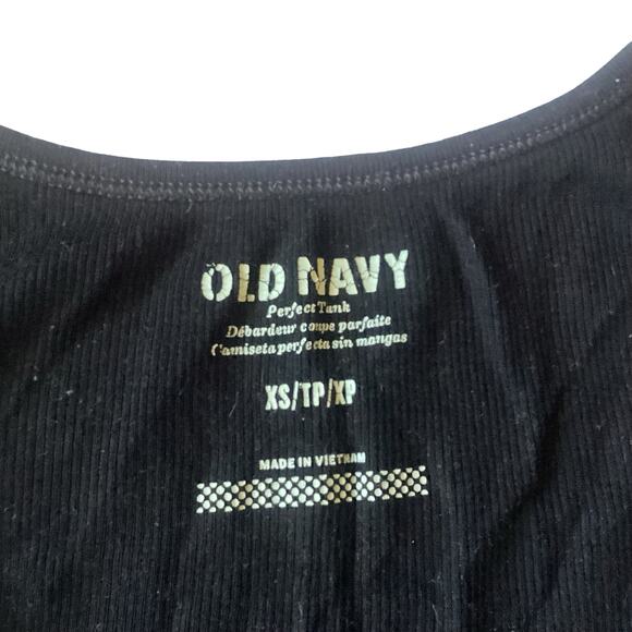 Old Navy Ribbed Knit Tank Top - Picture 4 of 5